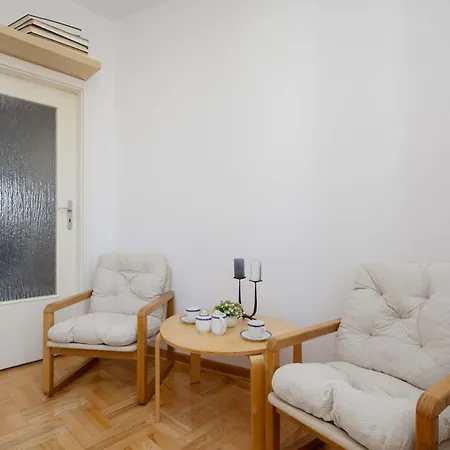 Charming In A Quiet Neighborhood With Parking And A Balcony By Renters * Βαρσοβία